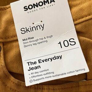NWT Sonoma Skinny Jeans in Mustard